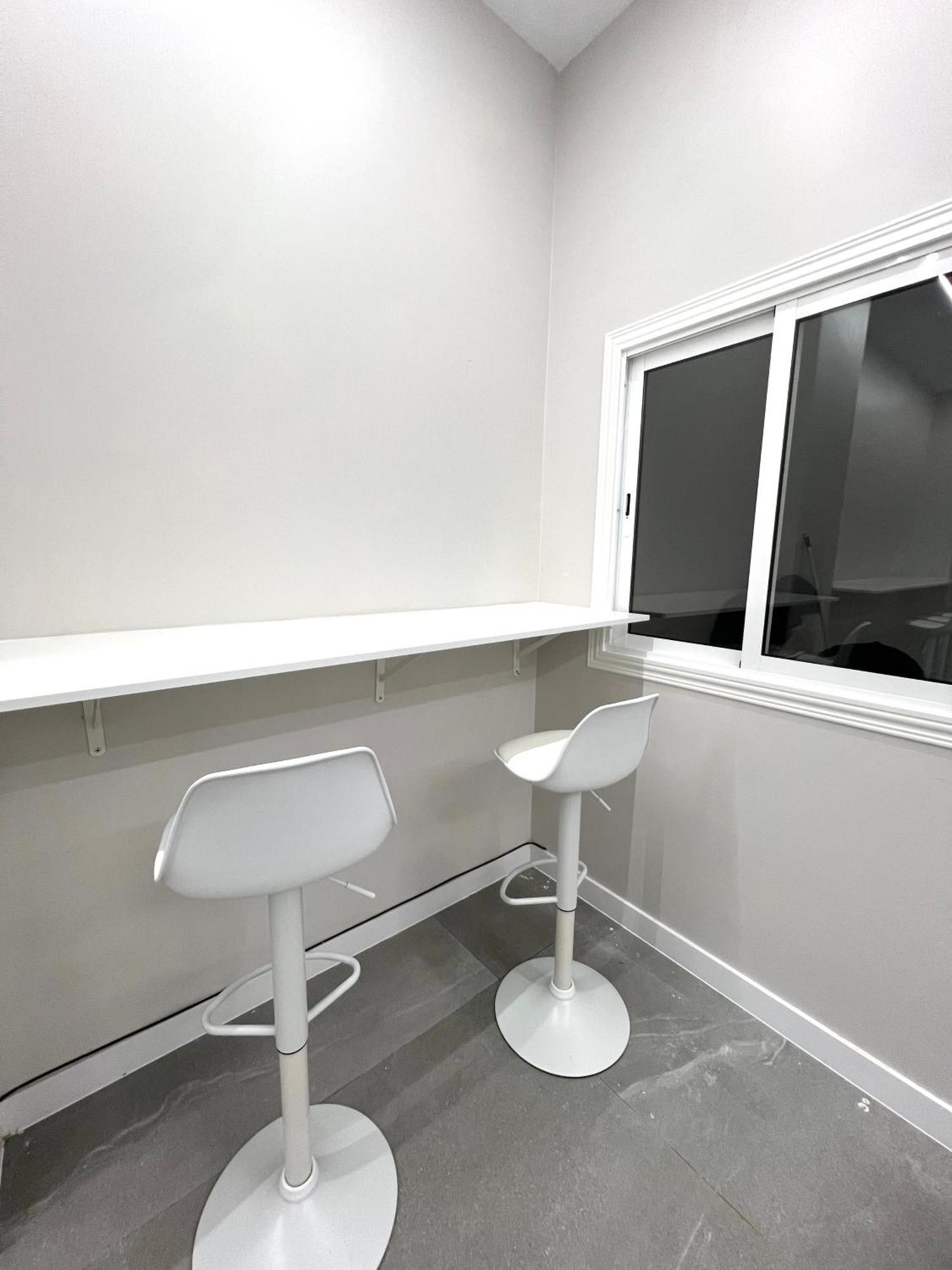 מדריד Hostel Space Capsule מראה חיצוני תמונה