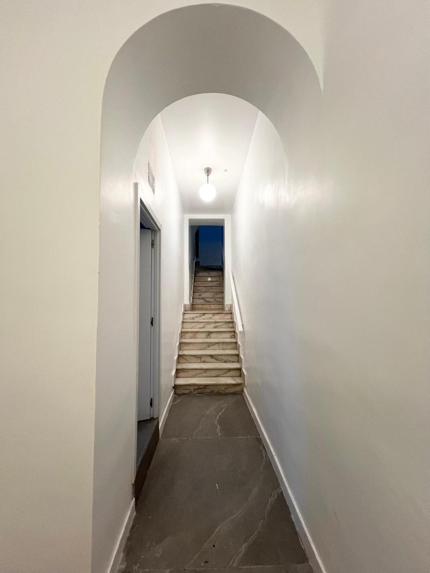 מדריד Hostel Space Capsule מראה חיצוני תמונה