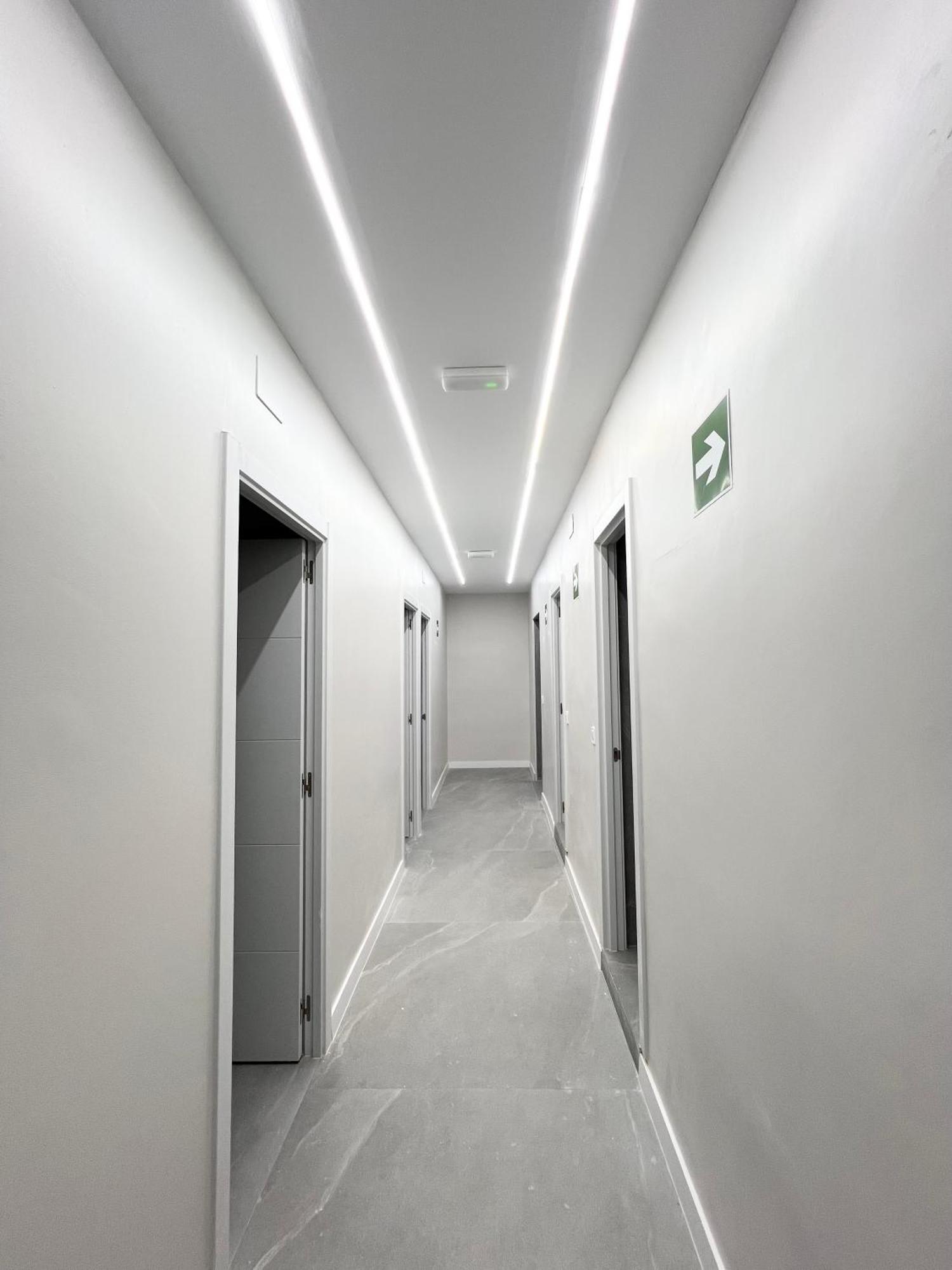 מדריד Hostel Space Capsule מראה חיצוני תמונה